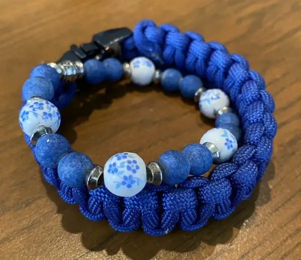 Parabeads armbanden set blauw/wit met paracord blauw/wit