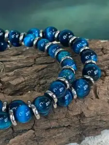 Armbandenset JaXX Tijgeroog turquoise 8/10 mm met RVS spacers. Met liefde gemaakt in Bokhoven onder de rook van 's-Hertogenbosch