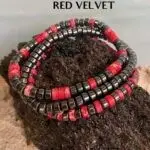 Kralen armband set met Heishi kralen 6mm en Hematiet 6mm red velvet. Custom made in 's-Hertogenbosch