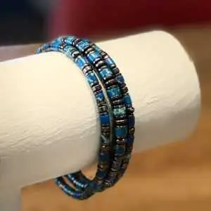 Armband Jackson met Heishi kralen Blauw gemêleerd 4 en 6mm en Hematiet