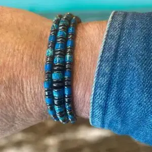 Armbandset Jackson met Heishi kralen fel blauw 6mm en 4mm Hematiet